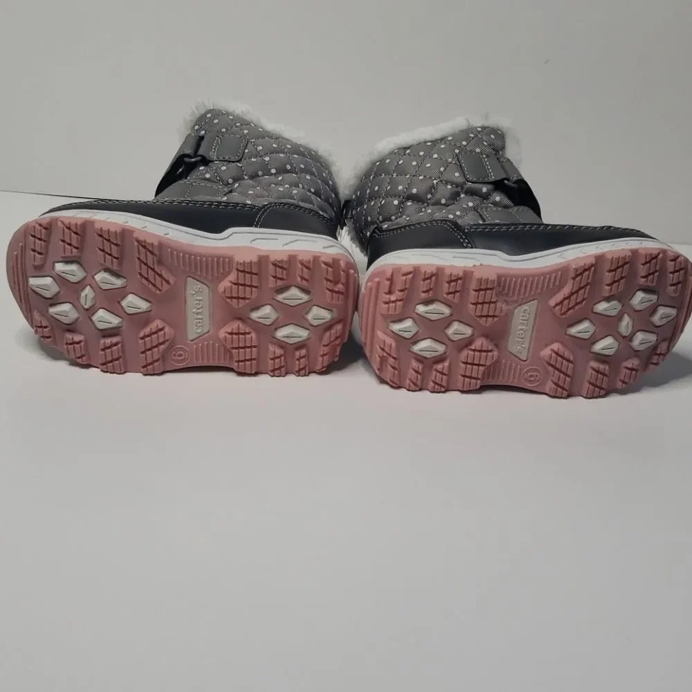 Snow boots